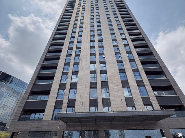 Pent house en Renta en Vía del Bosque