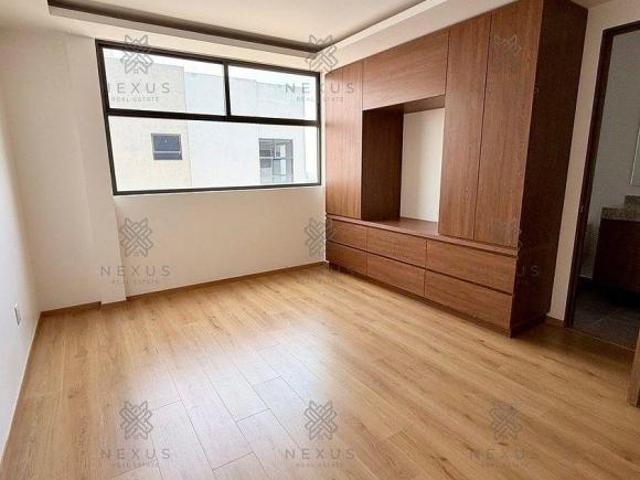 PENT HOUSE VENTA LOMA CUSPIDE