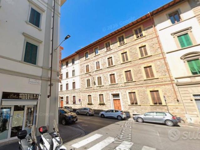 Penta locale vicino Leopoldo con Posto Auto