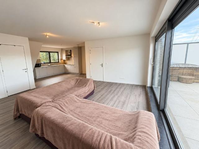 PENTHOUSE+TERRAS +/ 30 m²