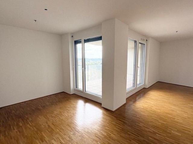 Penthousewohnung mit 4 Zimmern und Terrasse Provisionsfrei!