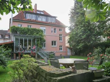 Penthousewohnung in stilvoller Stadtvilla