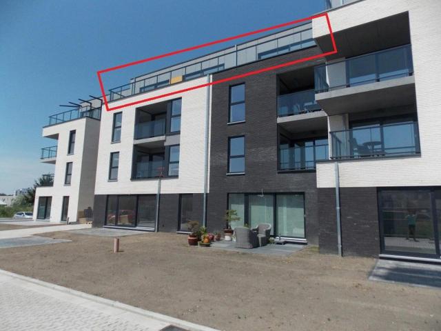 Penthouse 3CH avec terrasse, pkg intérieur et pkg extérieur