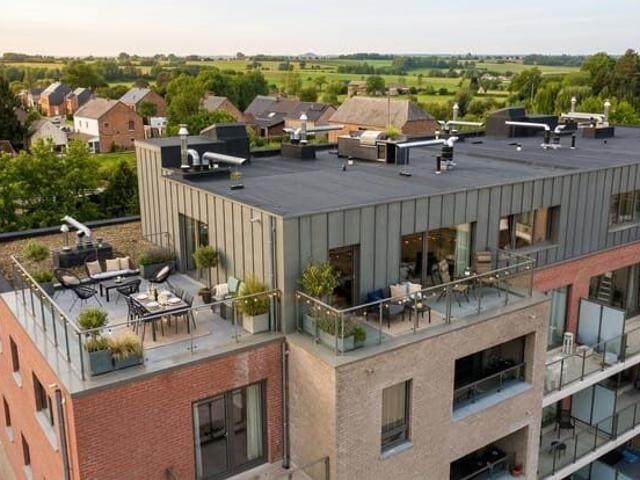 Penthouse 3CH PEBA 1 300 +90 € 2 Parkings