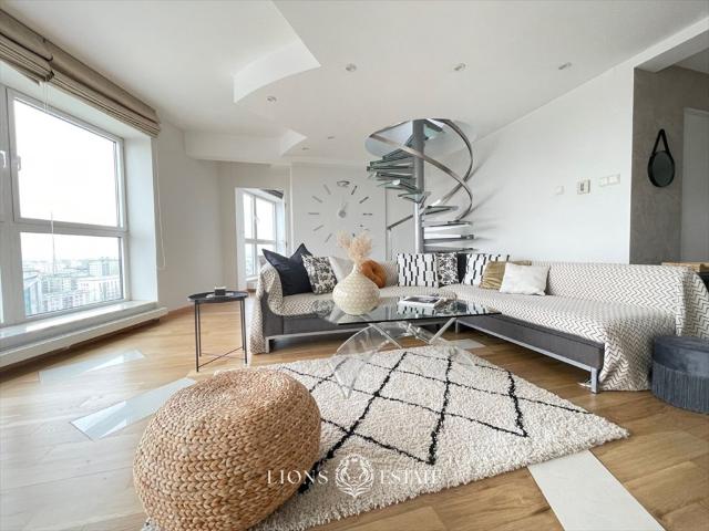 Penthouse 180 m² z tarasem i garażem w Warszawie polecam!