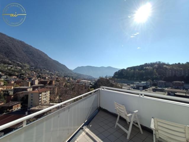 PENTHOUSE 4.5 ZIMMER MIT DOPPELTERRASSE UND FREIEM BLICK