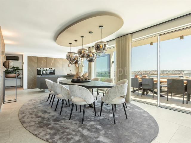 Penthouse, 6 Quartos, Praia da Rocha, Portimão 235m² Portimão