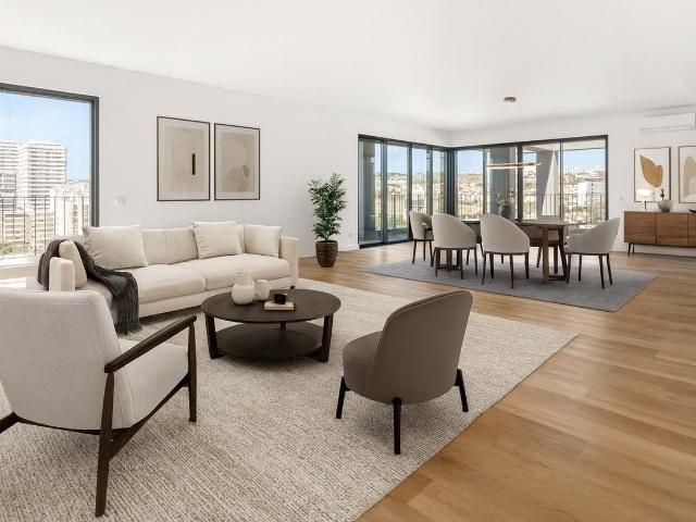 Penthouse com 4 suites, varandas e estacionamento | Terraces. 368m² Algés, linda a velha e cruz quebrada dafundo