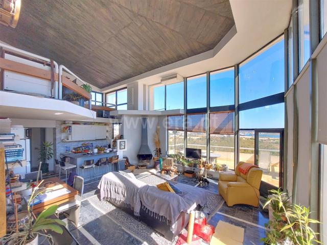 Penthouse a 100 metros do mar 117m² Portimão