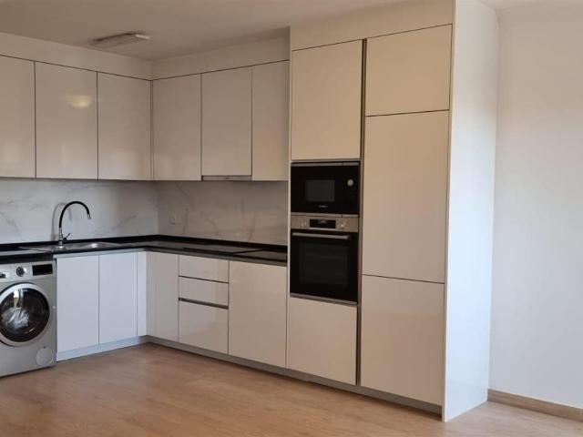 Penthouse à venda, a poucos minutos a pé da praia 96m² Cascais e Estoril