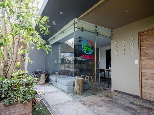 Penthouse amplio 2 pisos Roof Garden en Venta en Novelistas Zapopan
