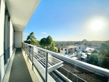 Penthouse alike Life Style with a Study Room