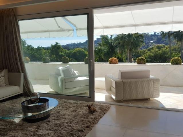 Penthouse apartment in Las Brisas