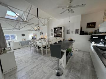 Penthouse avec terrasse à Limoux 100m² Limoux