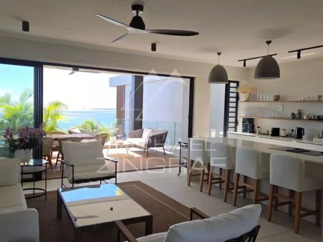 Penthouse avec vue mer – Pointe aux Canonniers