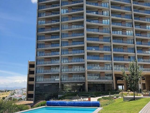 Penthouse de 2 Niveles en Venta ó Renta en IKANI Juriquilla Qro