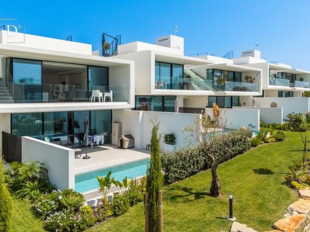 Penthouse de 2 Quartos com Piscina Privada no Telhado e Vist. 122m² Albufeira e olhos de água