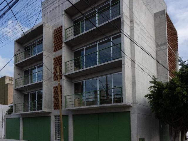 PENTHOUSE DE DOS NIVELES EN CALLE SAN SEBASTIAN EN LA MARTINICA