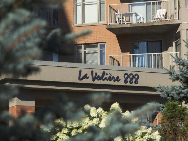 Penthouse de luxe 4 1/2 Ste Foy immeuble de prestige septembre ou novembre