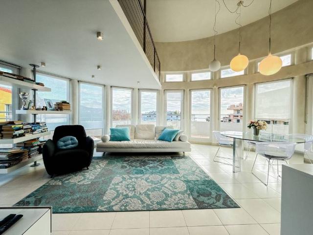 Penthouse de luxe de 4 pièces en vente Rue Jean Monnet, Menton, Provence Alpes Côte d'Azur
