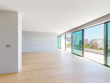 Penthouse de Luxo com Piscina Privativa e Vista Panorâmica s. 0m² Avenidas Novas