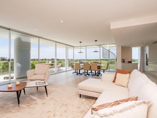 Penthouse de Luxo com Vista Mar em Vilamoura 134m² Quarteira