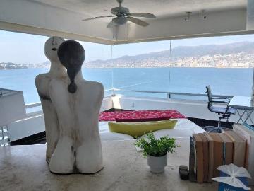 Penthouse de lujo en Acapulco con vista dominante al Pacífico