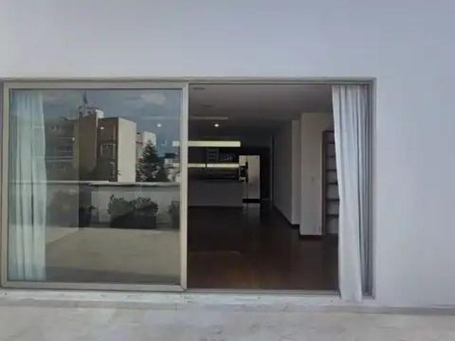 Departamento con terraza cerca de Artz Pedregal