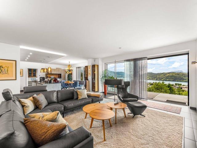 PENTHOUSE DER EXTRAKLASSE EIN AUSBLICK ÜBER DEN MILLSTÄTTER SEE UND DIE BERGE, DER DEN ATEM RAUBT!