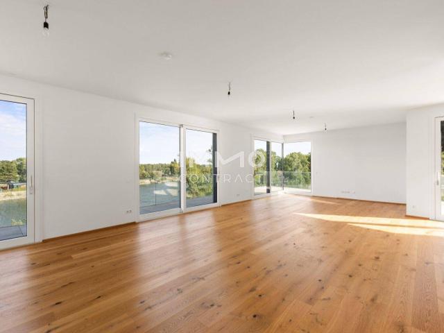 Penthouse der Extraklasse! Luxus pur direkt am Wasser mit 234m² Dachterrasse!