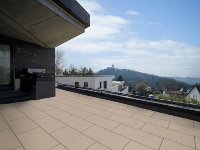 PENTHOUSE DER SUPERLATIVE MIT BLICK AUF DIE BURGRUINE KÖNIGSTEIN