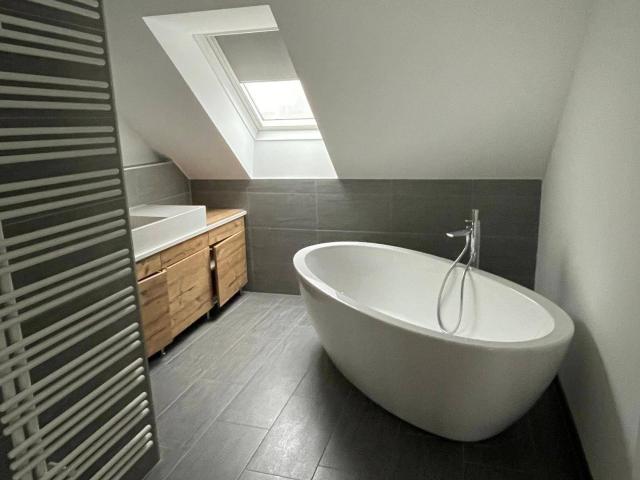 Penthouse/ DG Wohnung mit Klimanlage