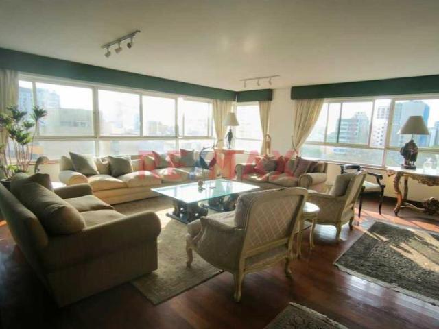 Penthouse Dúplex Amoblado En Alquiler En Miraflores – 426.95 M² – Cerca A Larcomar