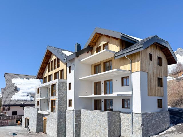 Penthouse duplex de 4 chambres doubles à 90 m des pistes de. m² Montaimont