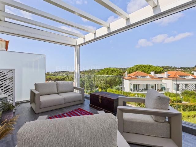 Penthouse Duplex em condomínio 0m² Cascais e estoril