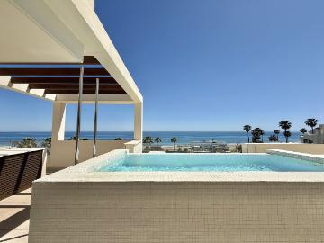 Calle Estepona, Sevilla, Plaza de Neptuno