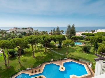 Penthouse Duplex in Puerto Banús
