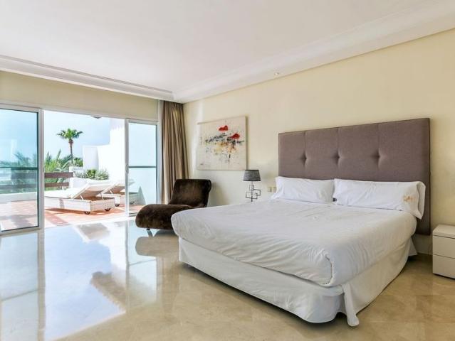Penthouse Duplex in Puerto Banús