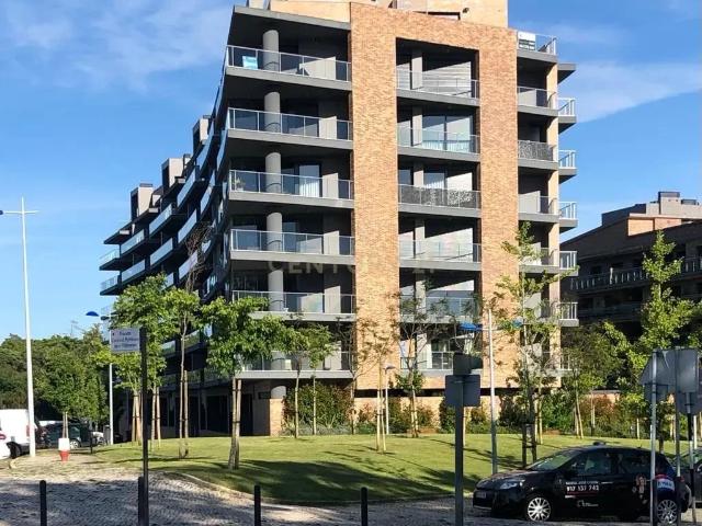 Penthouse duplex Jardins Cristo Rei Moscavide