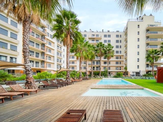 Penthouse Duplex T4 com Terraço e Vistas Desafogadas 0m² Seixal, Arrentela e Aldeia de Paio Pires