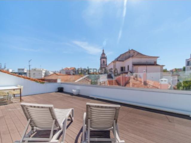 Penthouse Duplex T8 com 376 m² e terraço de 51 m² junto ao Largo do Rato Lisboa