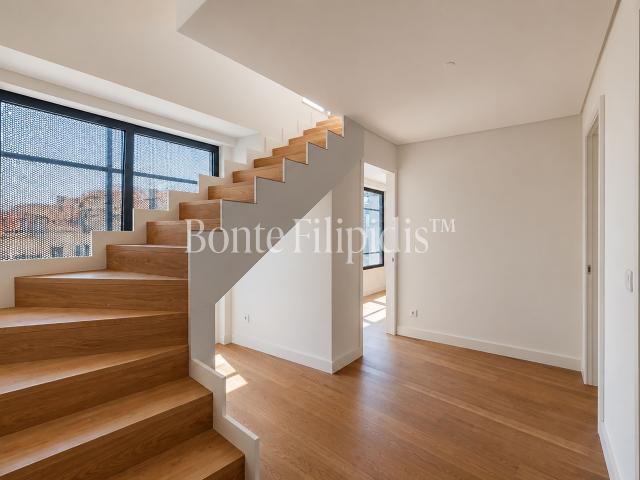 Penthouse Duplex T2 com Terraço no Aura Residences, Lisboa