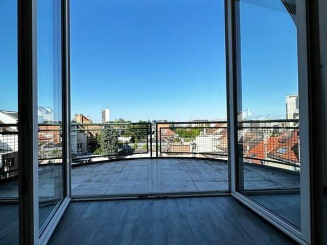 Penthouse duplex 3 bedrooms 140sqm and balcony 11sqm