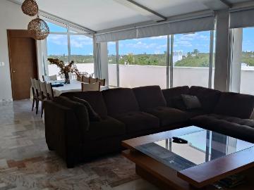 Penthouse en renta en García Gineres