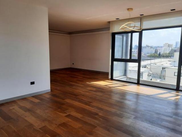 PENTHOUSE EN VENTA EN LA DEL VALLE