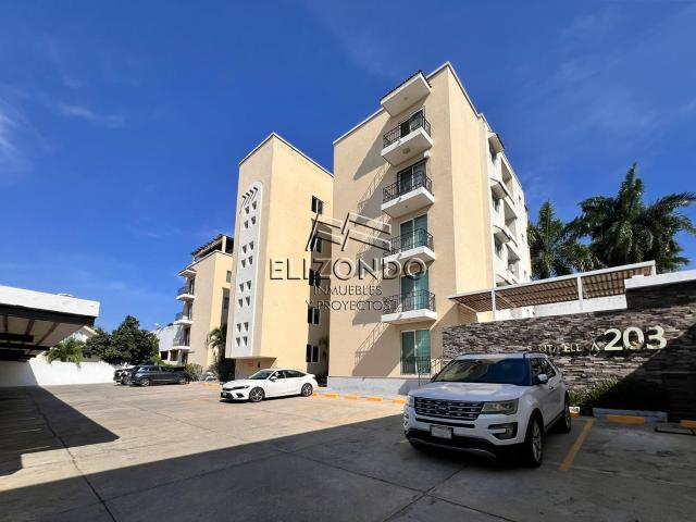 PENTHOUSE EN VENTA, EDIFICIO SANTA HELENA, FRACC. VISTA HERMOSA, ZONA DORADA. NUEVO PRECIO$5'350,000