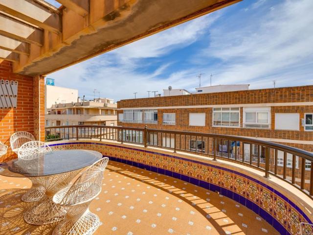 Penthouse for rent in Centro, Torrevieja, Alicante