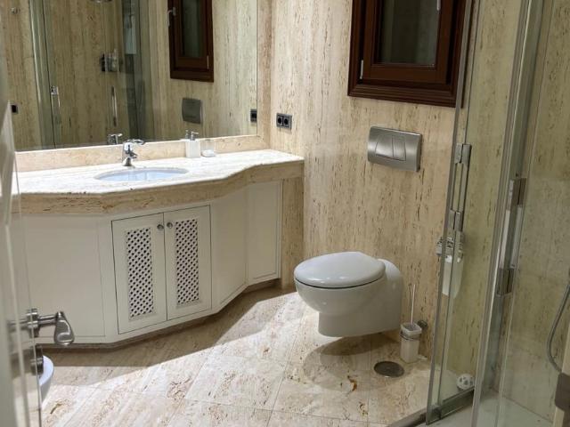 Penthouse for rent in Alicate, Marbella, Málaga