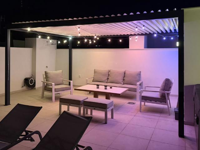 Penthouse For Rent in Benalmádena, Benalmádena