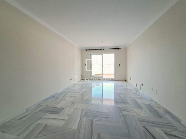 Penthouse for rent in El Limonar, Málaga city, Málaga